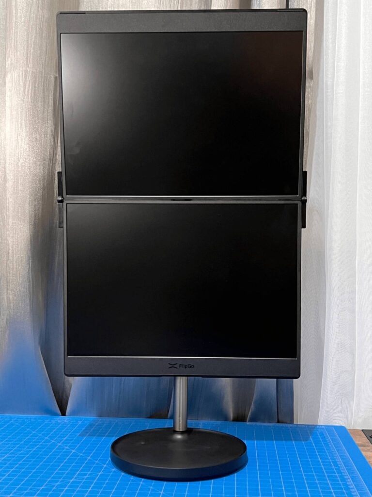 JSAUXFlipGoVerticalOff 1