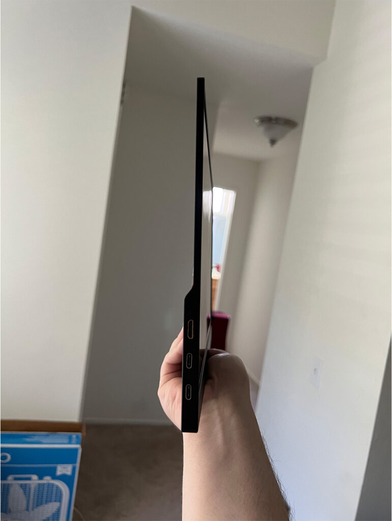 UColor Q3 Portable Monitor Review - A Fantastic Balance of Color and Price 2 UColorQ3Spec1