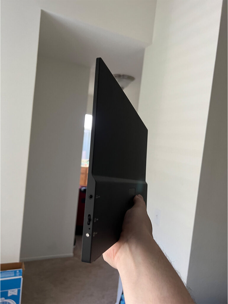 UColor Q3 Portable Monitor Review - A Fantastic Balance of Color and Price 3 UColorQ3Spec2