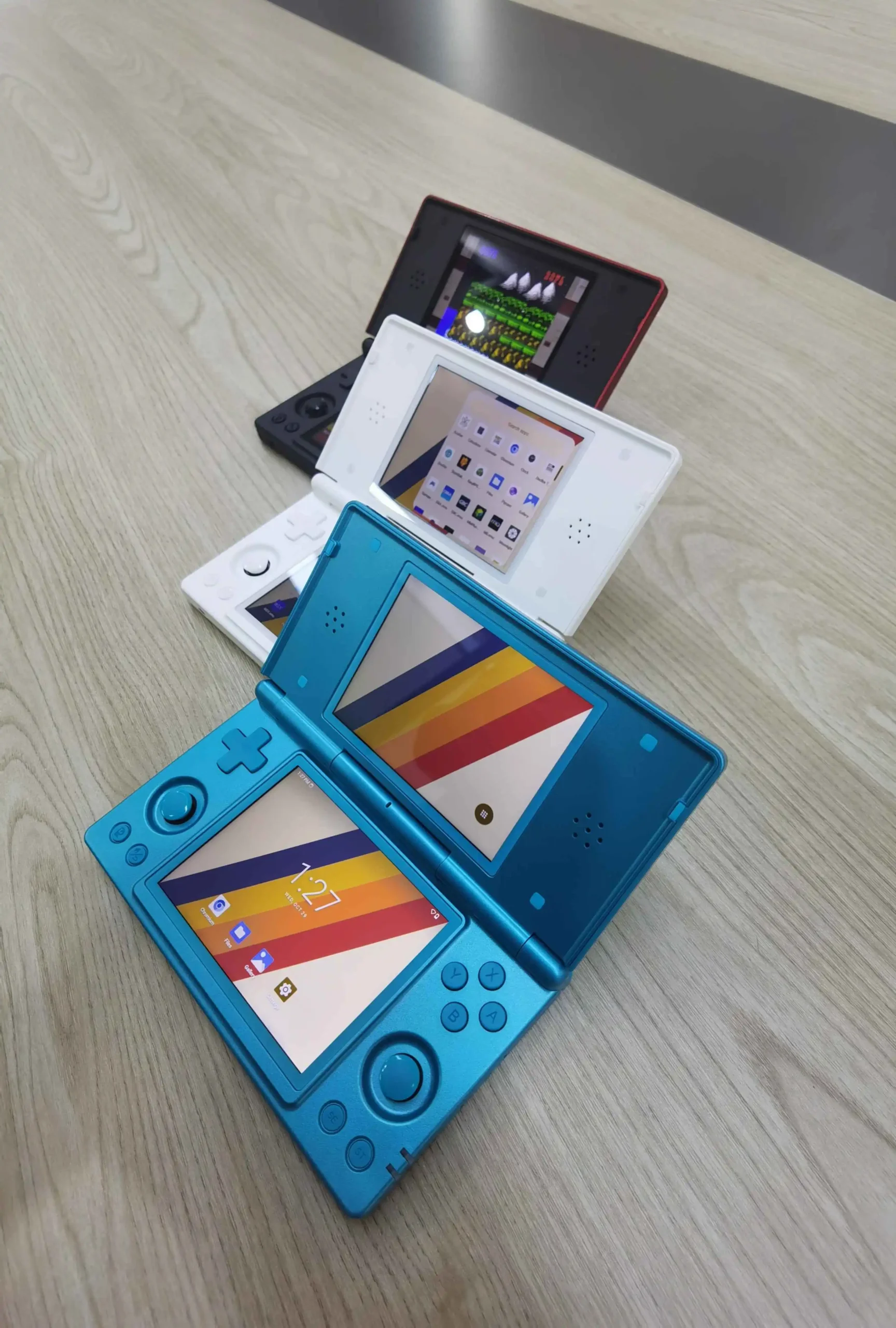New Anbernic RG DS Photos Shows New Angles And Android OS 1 AnbernicRGDSReal4 scaled